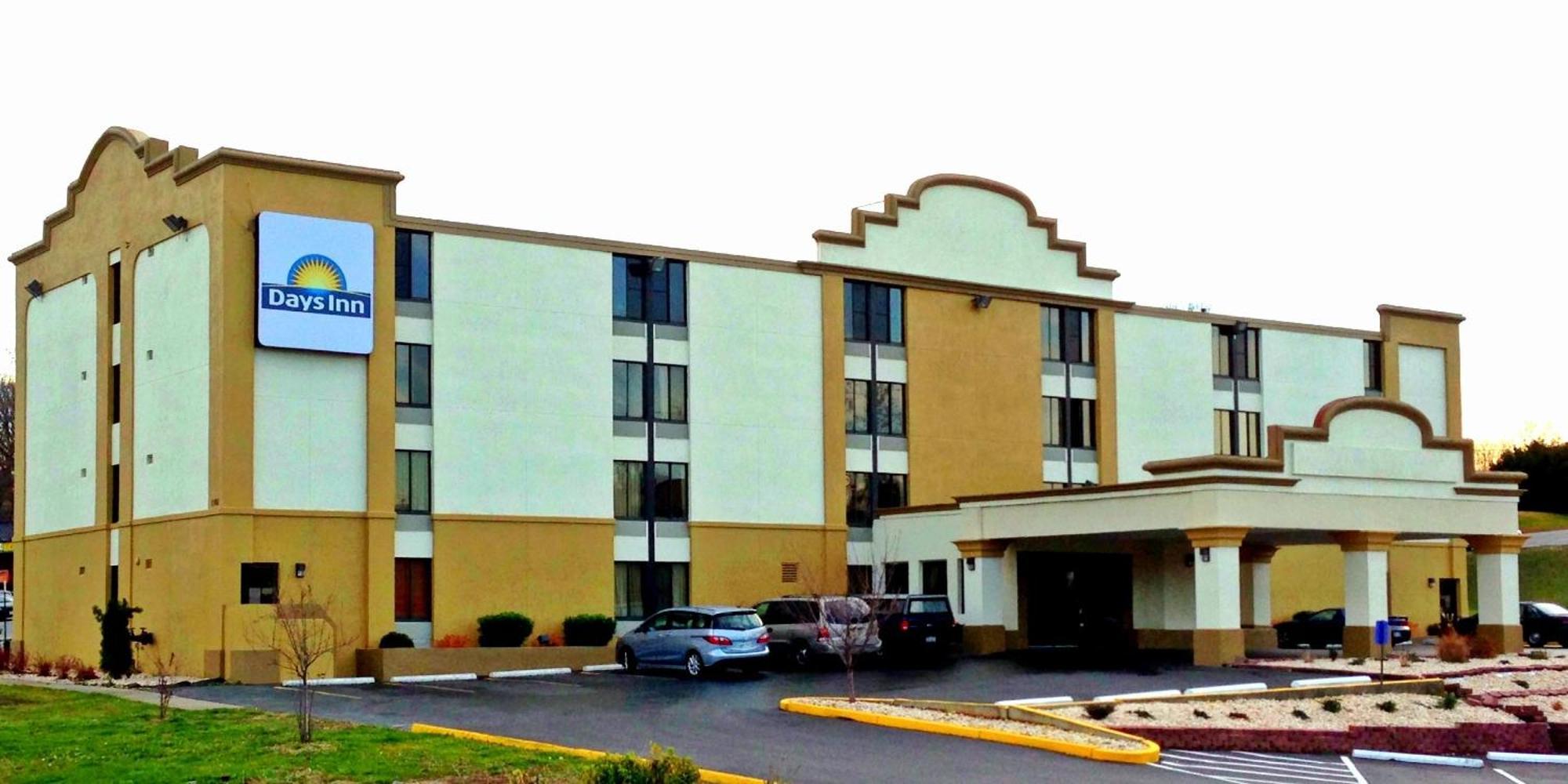 Days Inn By Wyndham Hagerstown I-70 Екстер'єр фото