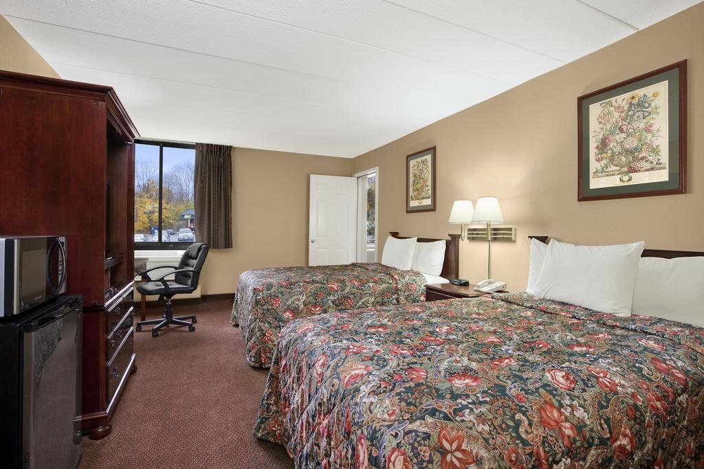 Days Inn By Wyndham Hagerstown I-70 Екстер'єр фото