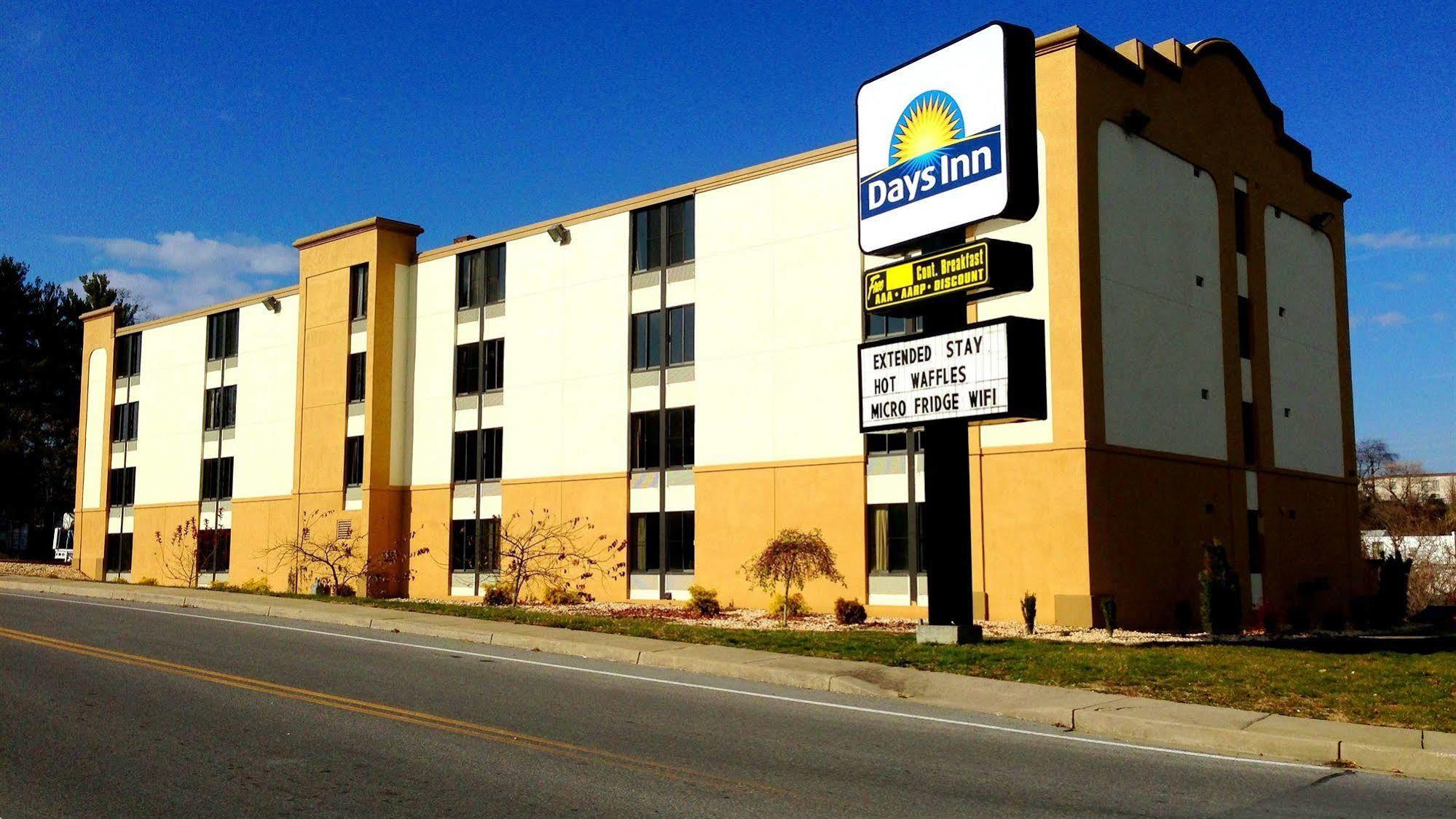 Days Inn By Wyndham Hagerstown I-70 Екстер'єр фото